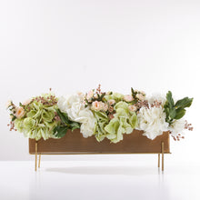 Load image into Gallery viewer, Hydrangea and Baby Rose Blend