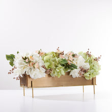 Load image into Gallery viewer, Hydrangea and Baby Rose Blend