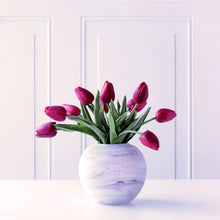 Load image into Gallery viewer, Tulip in Marble Ball